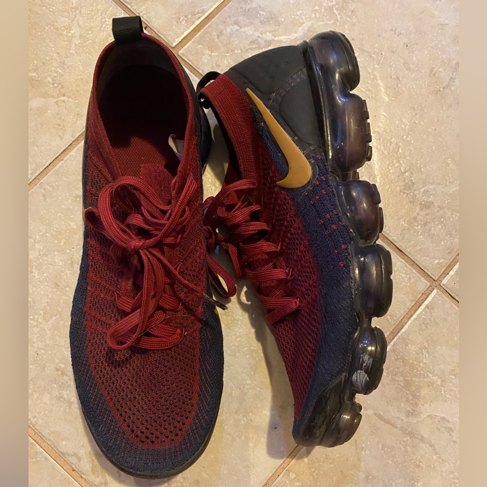 Men’s NIKE Air Max size 11.5 ❤️👣